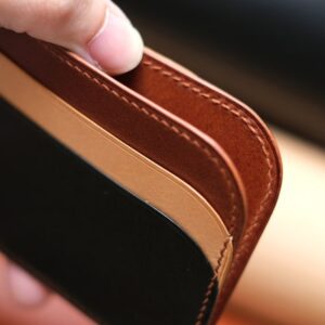 Alran Chevre Bifold Wallet - Image 5