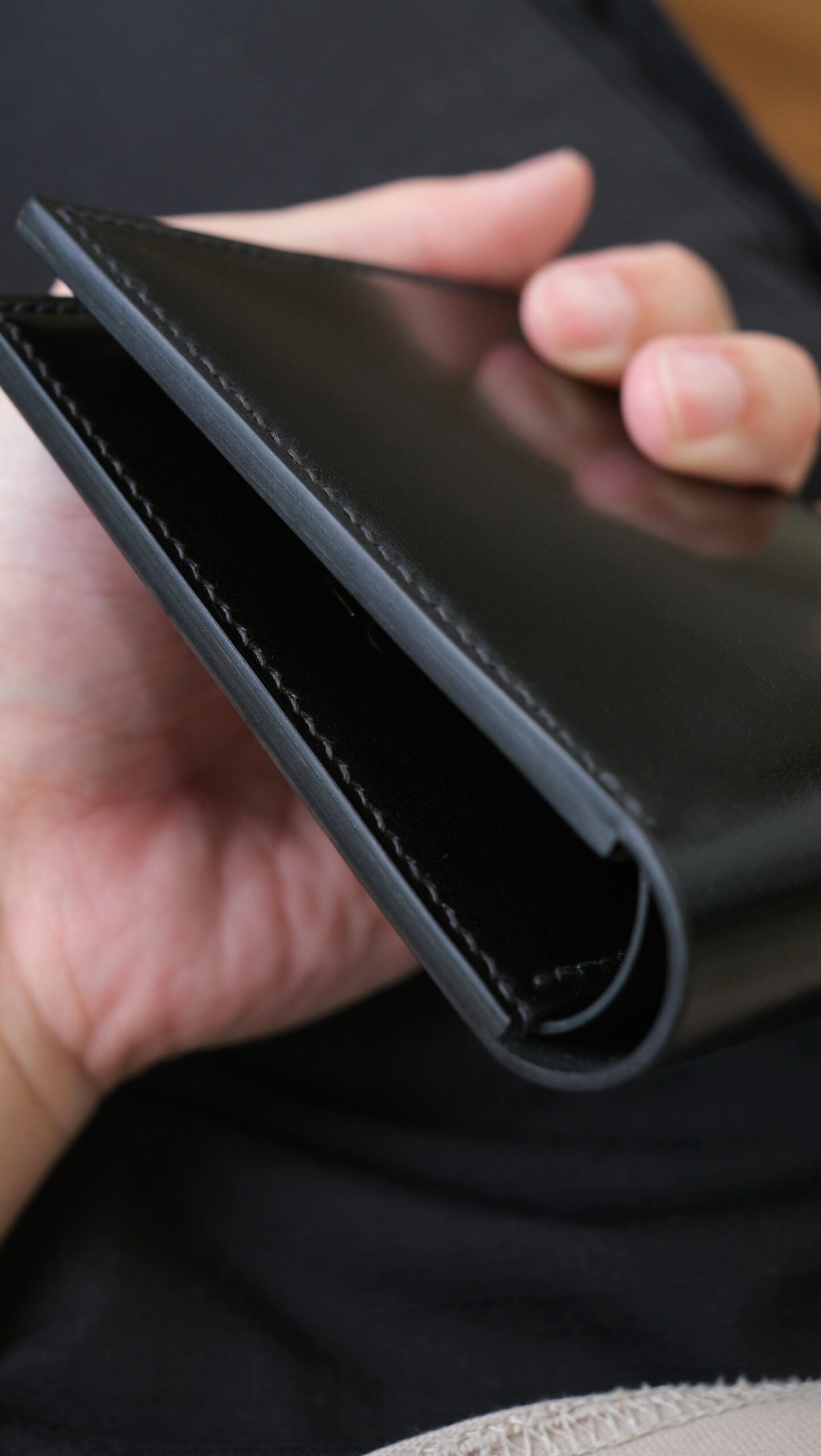Shell Cordovan Bifold Wallet - Image 4