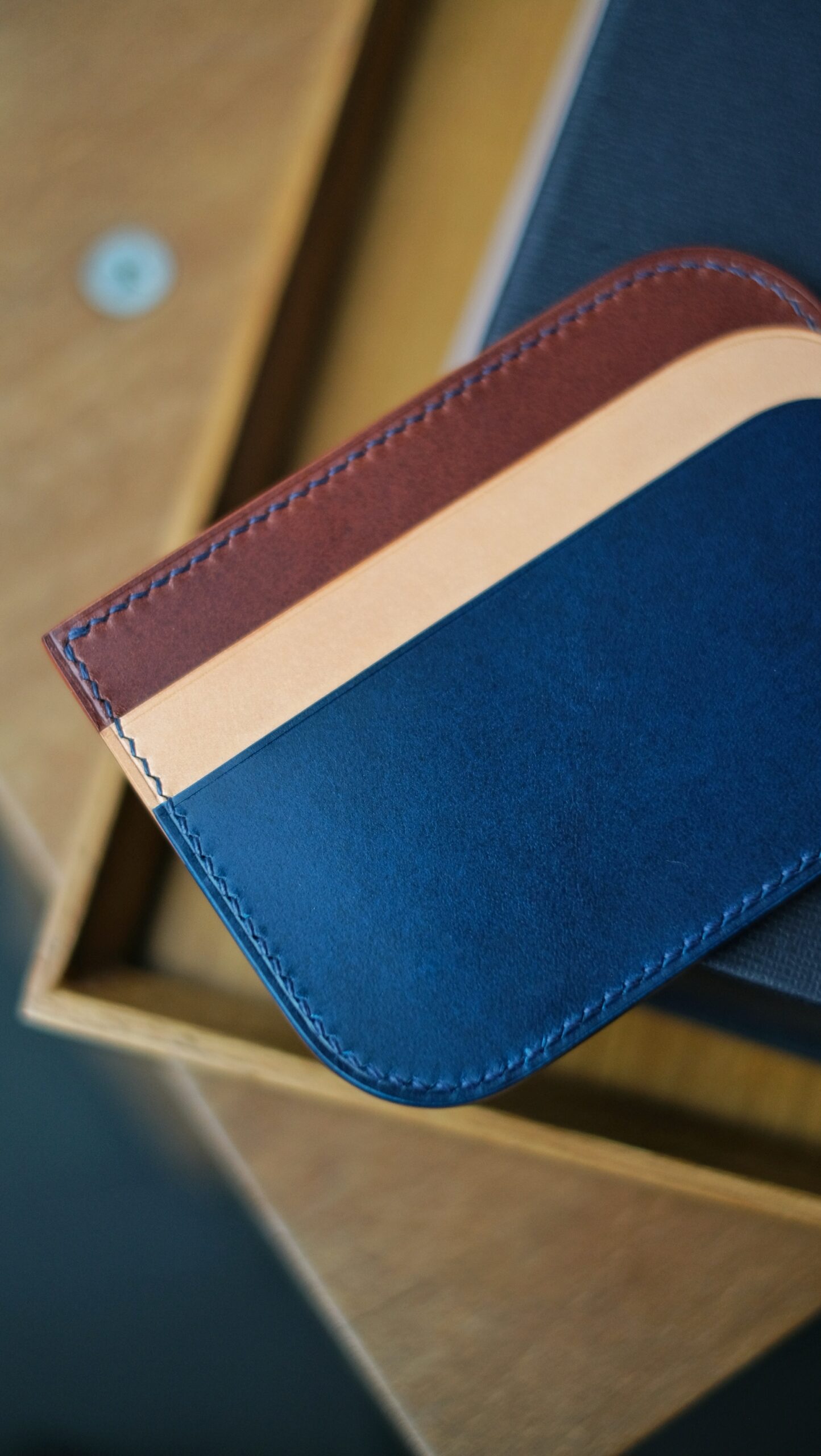 Buttero Two-Way Card Holder - Image 3