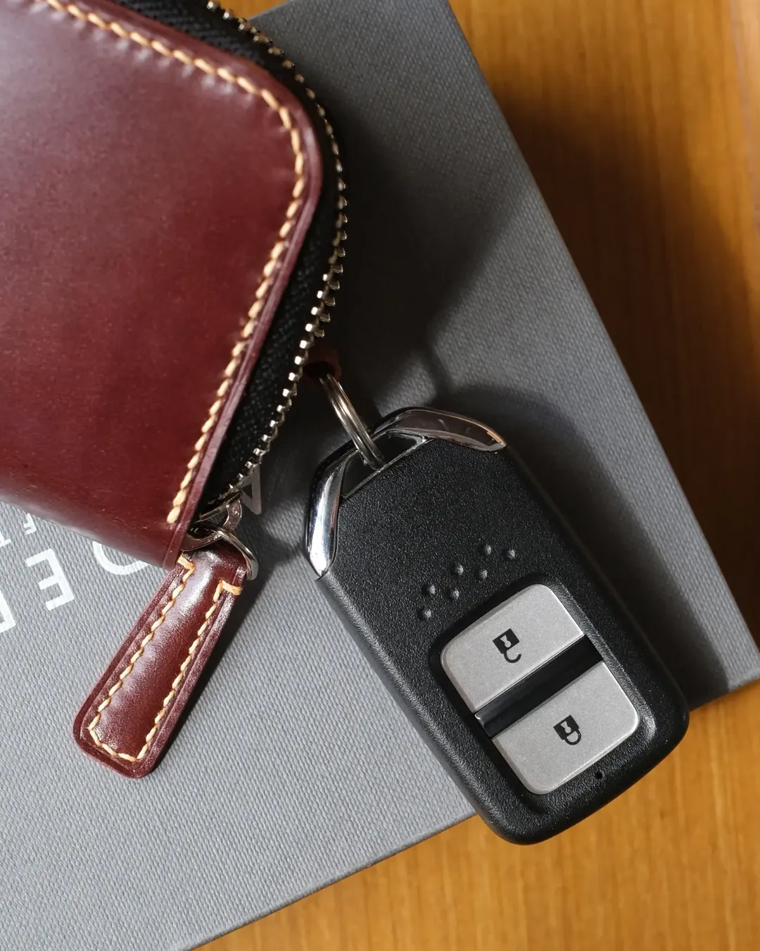 Shell Cordovan Car Key Holder - Image 5