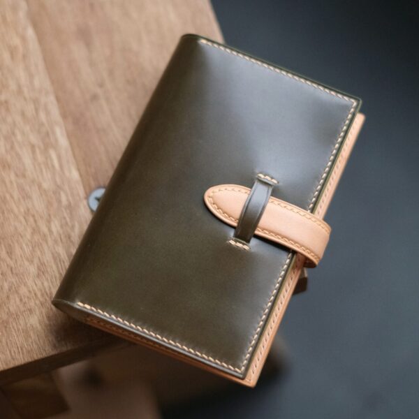 Shell Cordovan Mix Buttero Passport Holder