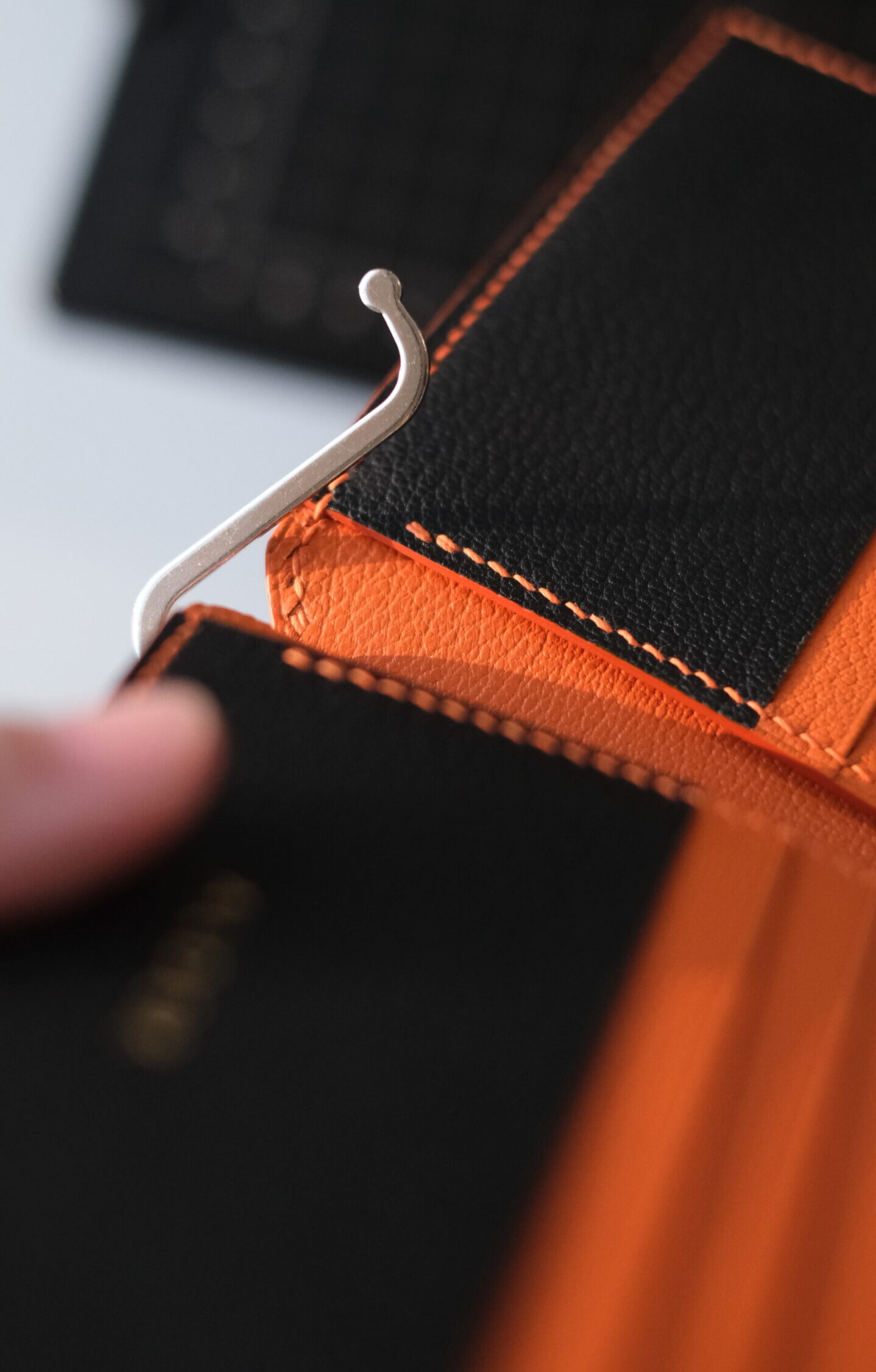 Alran Chevre Money Clip Wallet - Image 2